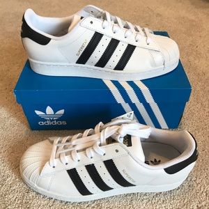 Adidas Originals superstars